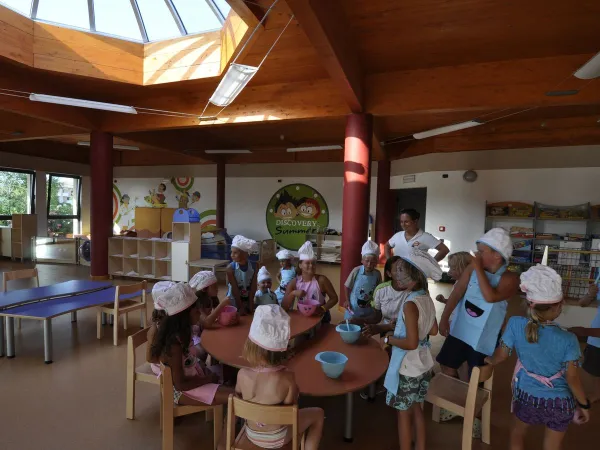 Animation für Kinder auf dem Campingplatz Roan Turistico.