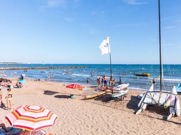 Der Strand des Roan Camping Club Napoléon.