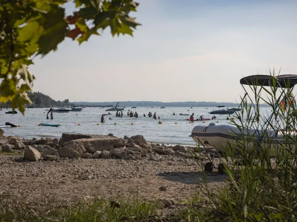 Strandaktivitäten auf dem Roan Campingplatz Belvedere.