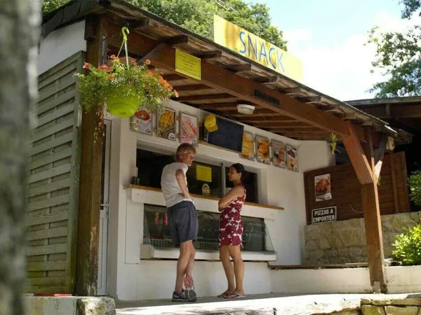 Imbiss auf dem Roan-Campingplatz Le Ty Nadan.