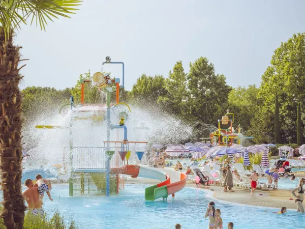 Wasserspielplatz auf dem Roan Campingplatz Bella Italia.