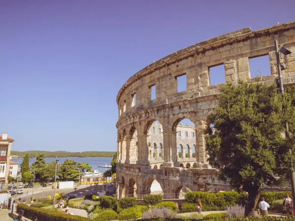 Die Stadt Pula, Kroatien.