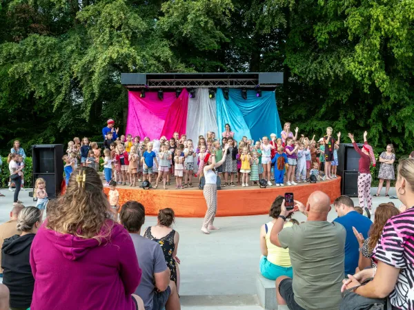 Mini-Disco auf dem Campingplatz Roan Birkelt.