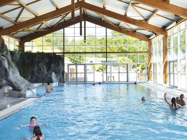 Hallenbad auf dem Campingplatz Roan Le Ty Nadan