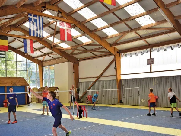 Badminton auf dem Campingplatz Roan Le Ty Nadan