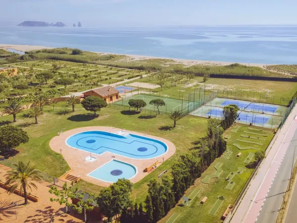 Übersicht über den Campingplatz Roan Playa Brava.