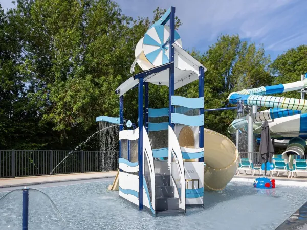 Sprühpark auf dem Campingplatz Roan Domaine de la Brèche.