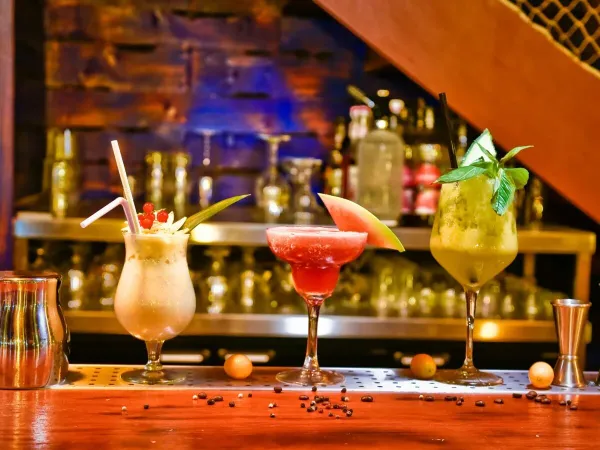 Leckere Cocktails auf dem Roan-Campingplatz Les Sables d'Or.